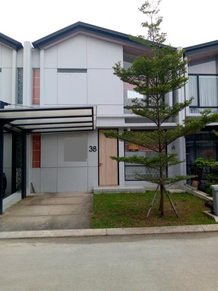 Rumah Disewakan Semi Furnished di Cluster Waterfront Lippo Cikarang